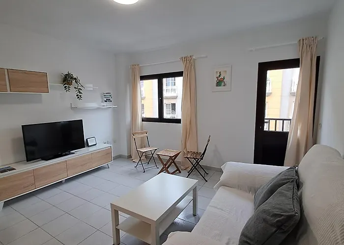 Apartment Moscatel Vv *