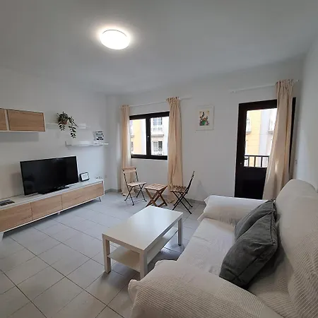 Apartment Moscatel Vv *